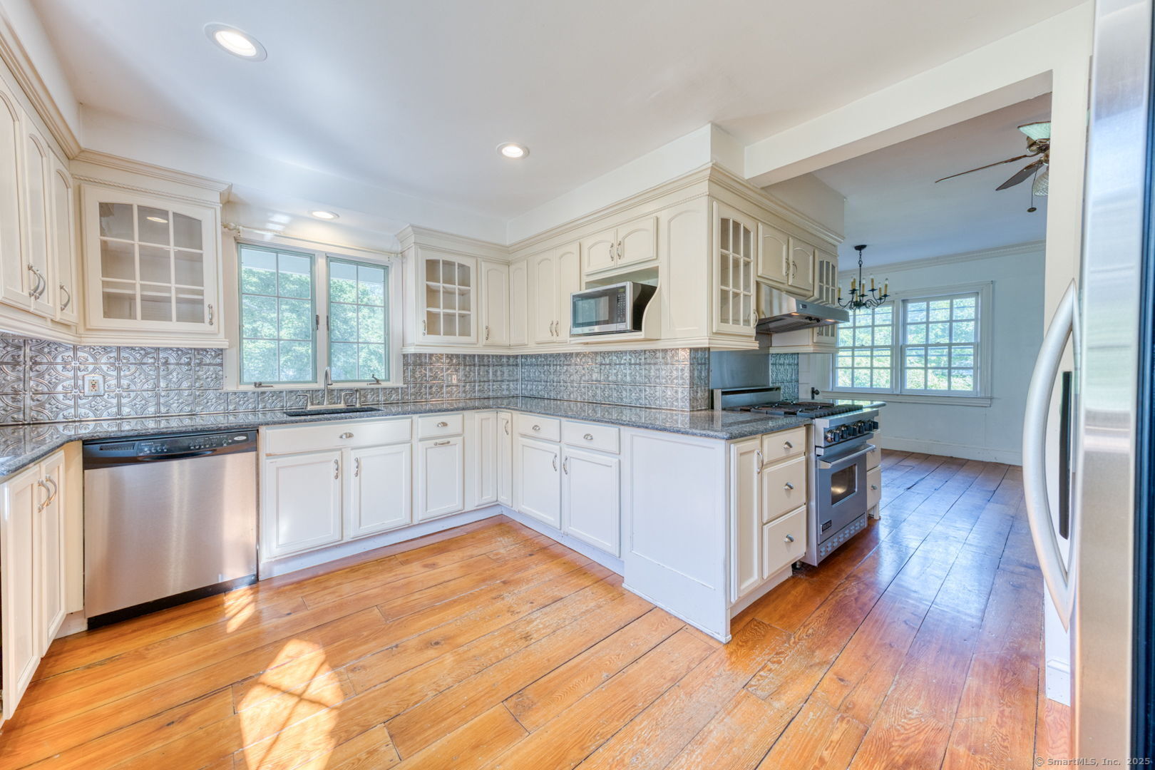 202 South Main Street Manchester CT 06040