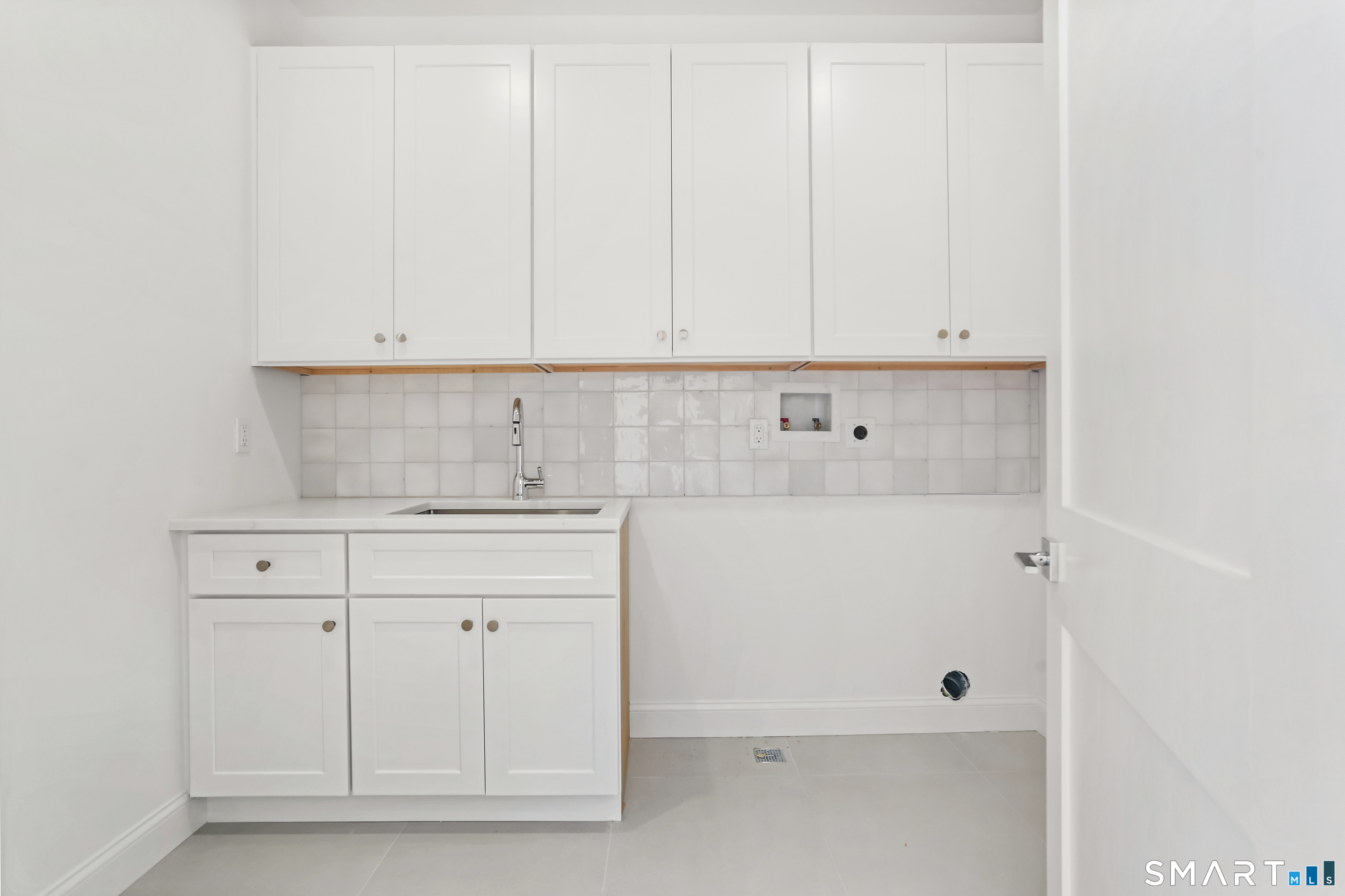 217 Fairland Drive Fairfield CT 06825