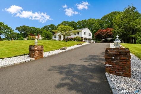 106 Greenwood Lane Monroe CT 06468
