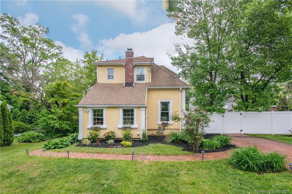 8 Nedley Lane Greenwich CT 06831