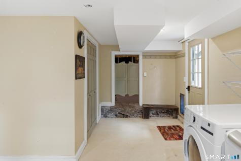 19 Farrell Road Newtown CT 06470