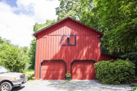 7 Maynard Hill Road Preston CT 06365