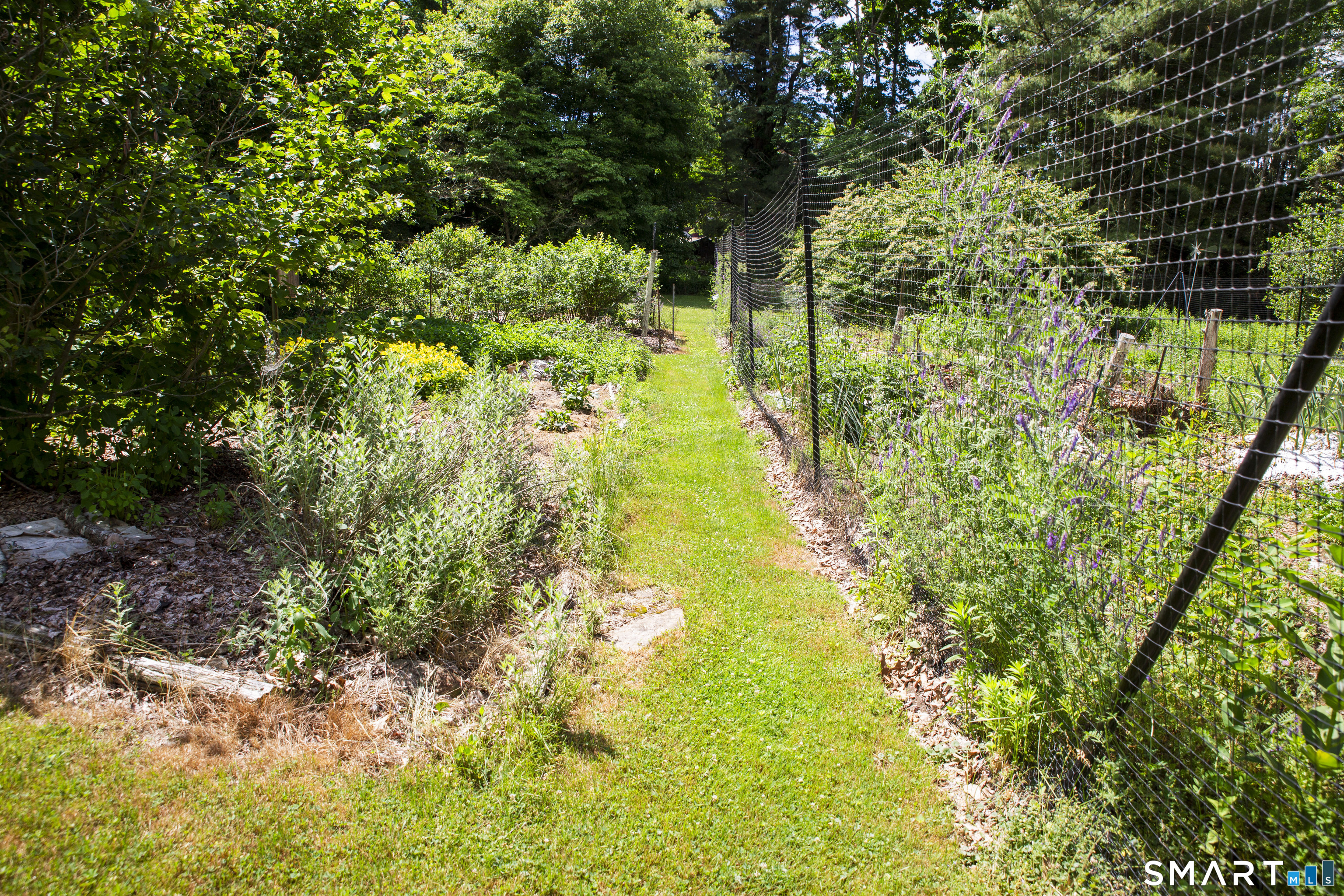 7 Maynard Hill Road Preston CT 06365