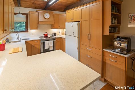 7 Maynard Hill Road Preston CT 06365