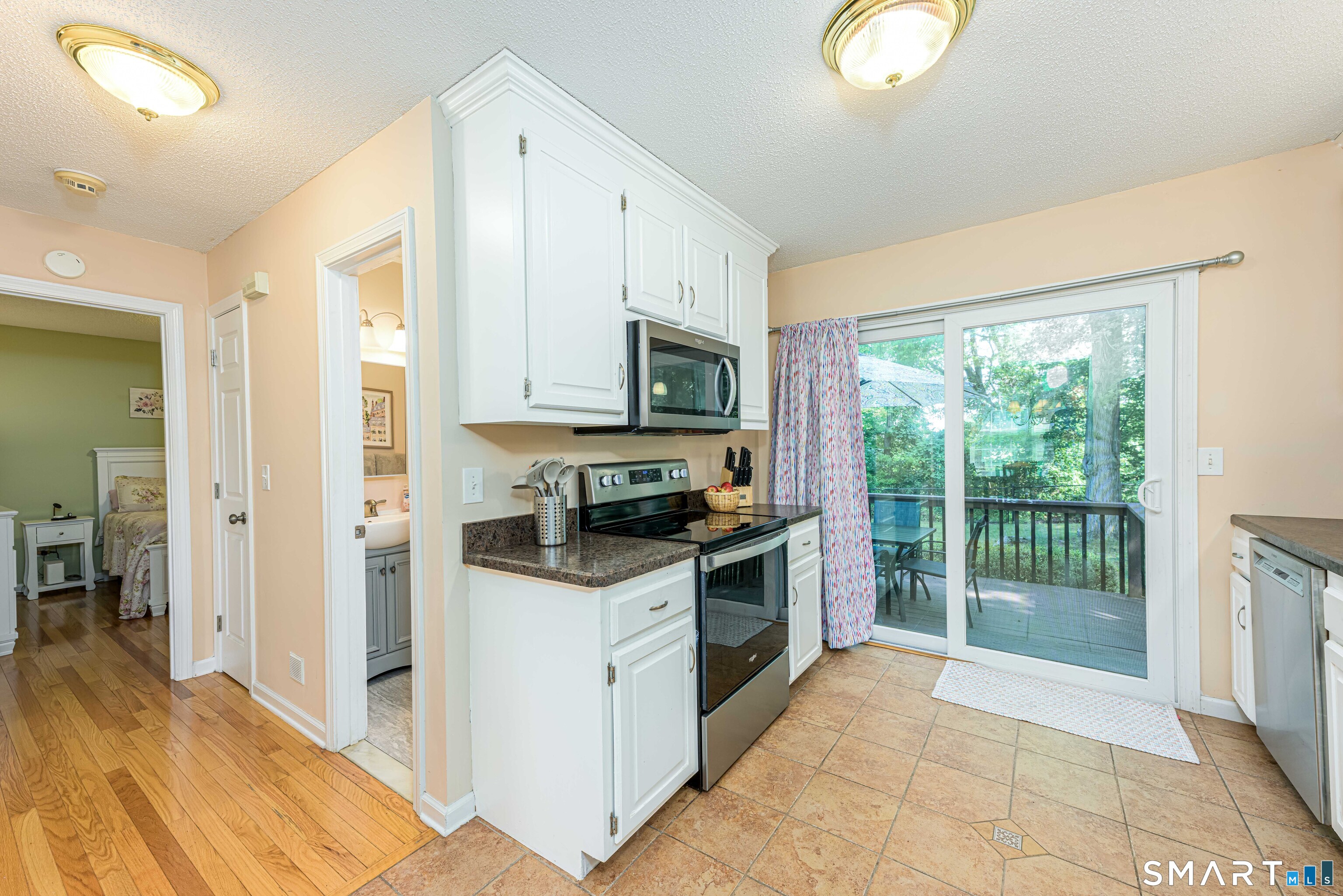 148 Mill Pond Heights Road East Haven CT 06513
