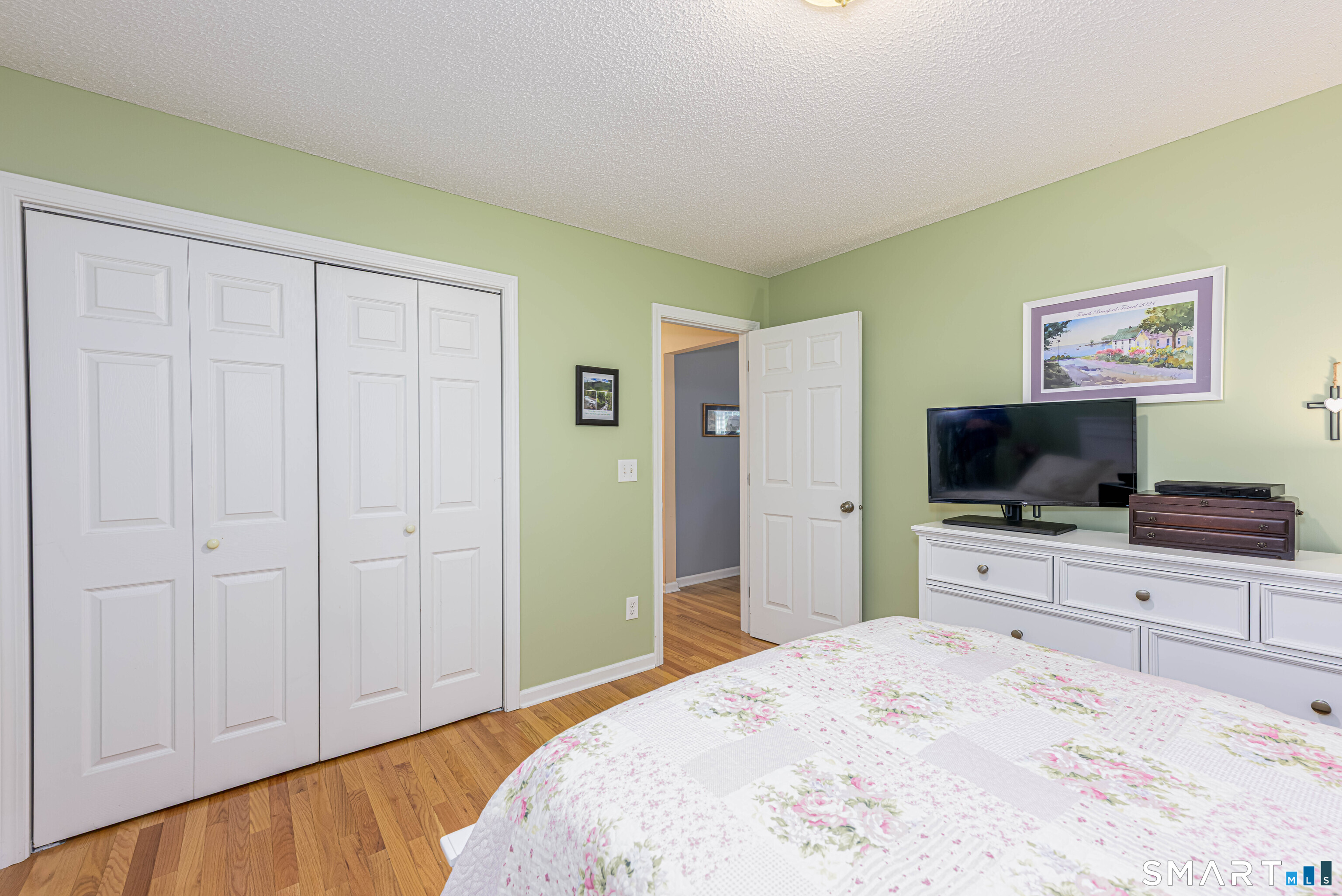 148 Mill Pond Heights Road East Haven CT 06513