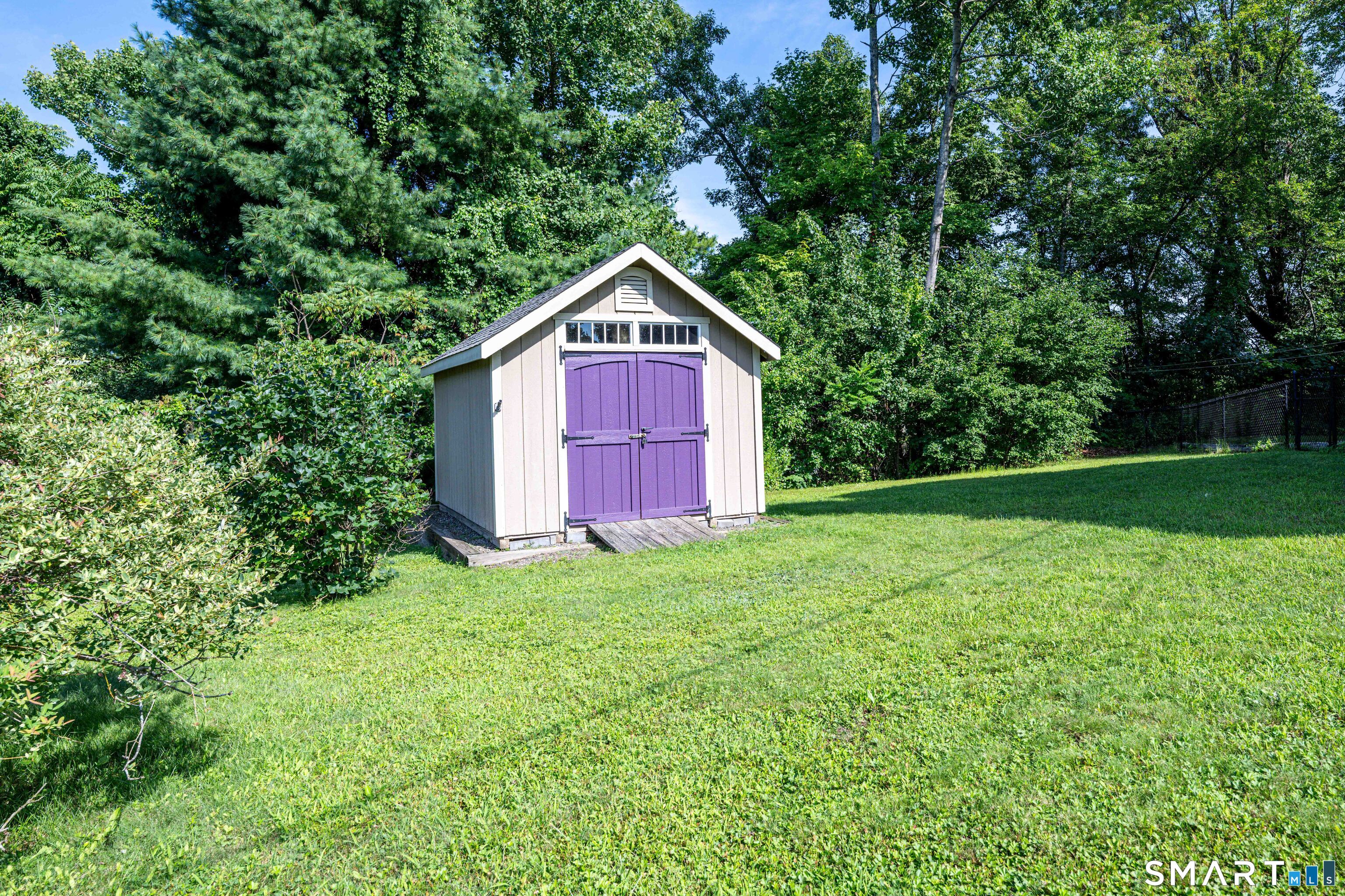 148 Mill Pond Heights Road East Haven CT 06513