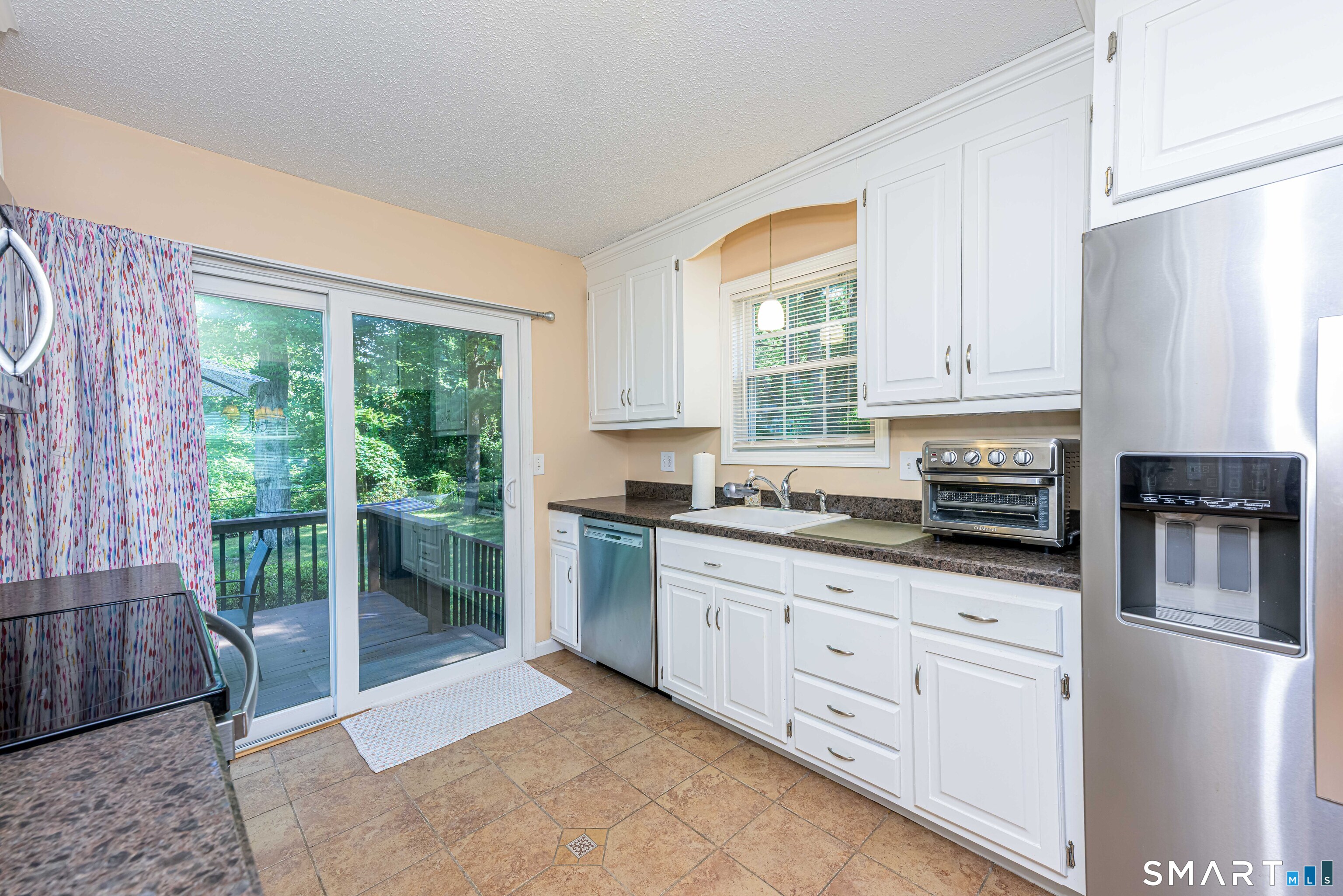 148 Mill Pond Heights Road East Haven CT 06513