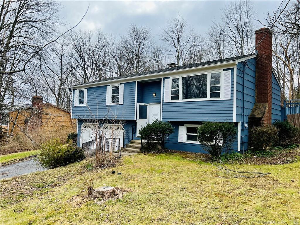 47 Summerwood Drive Wallingford CT 06492
