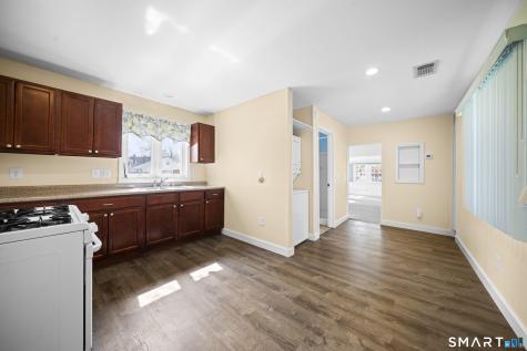 136 Cottage Road Enfield CT 06082