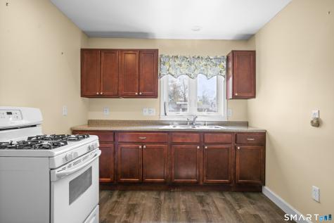 136 Cottage Road Enfield CT 06082