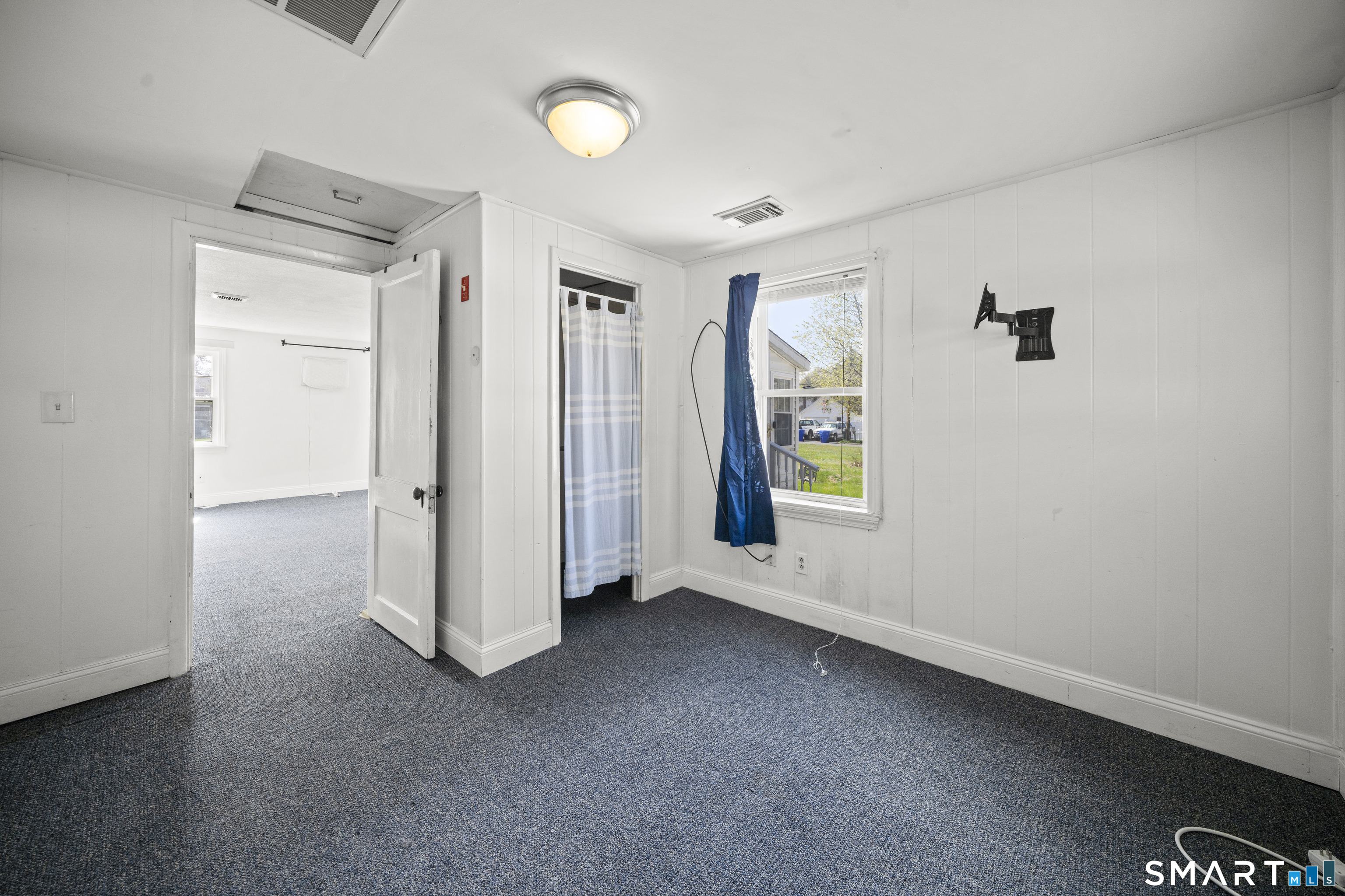 136 Cottage Road Enfield CT 06082