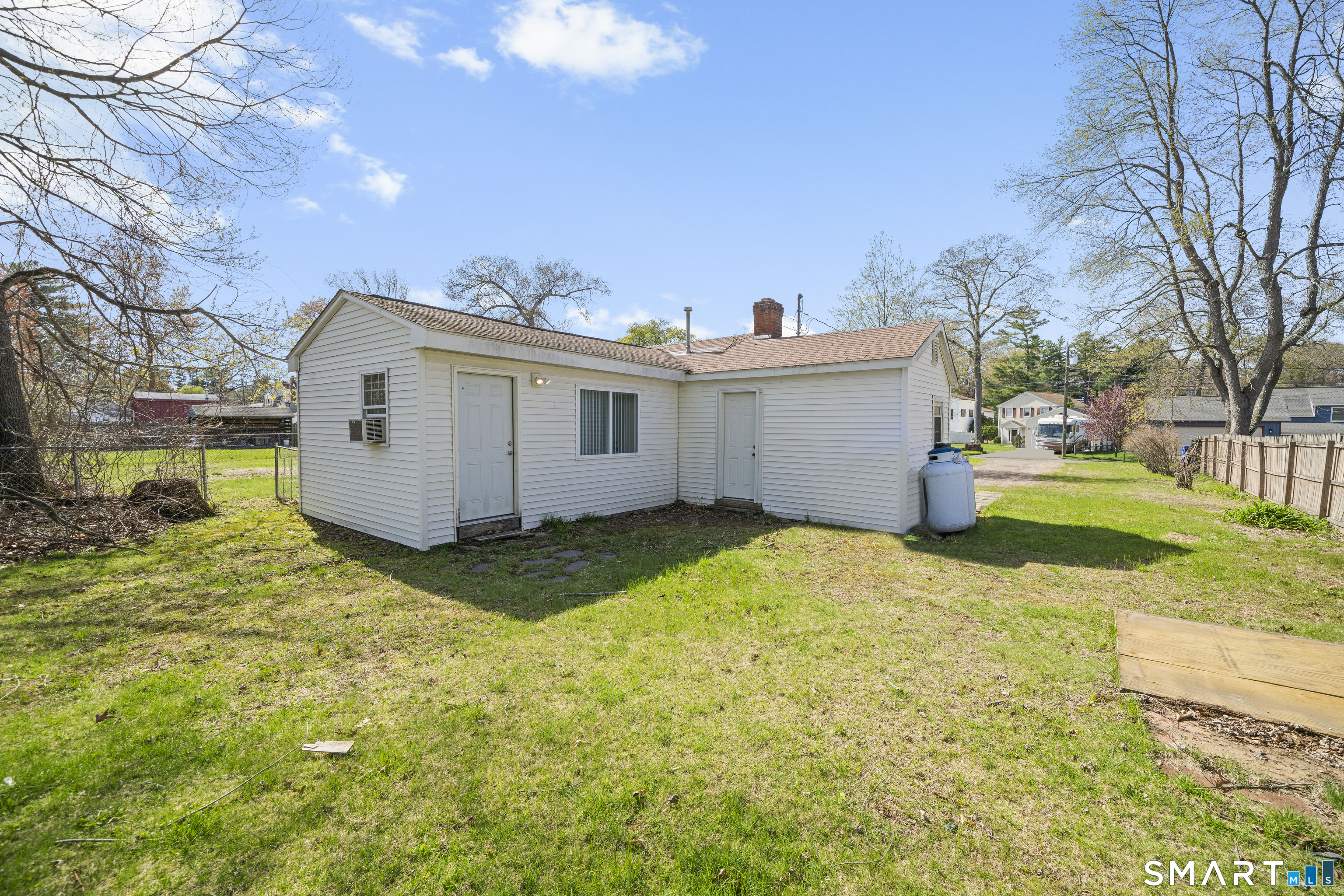 136 Cottage Road Enfield CT 06082