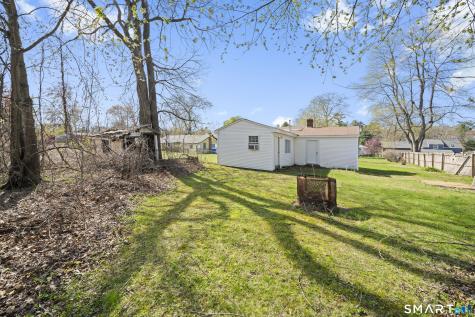 136 Cottage Road Enfield CT 06082