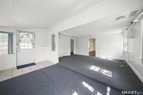 136 Cottage Road Enfield CT 06082