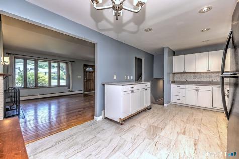 21 Mcdermott Circle Hamden CT 06518