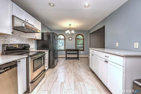 21 Mcdermott Circle Hamden CT 06518