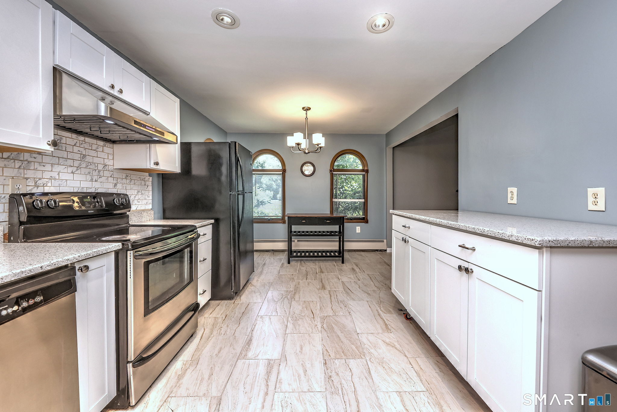 21 Mcdermott Circle Hamden CT 06518
