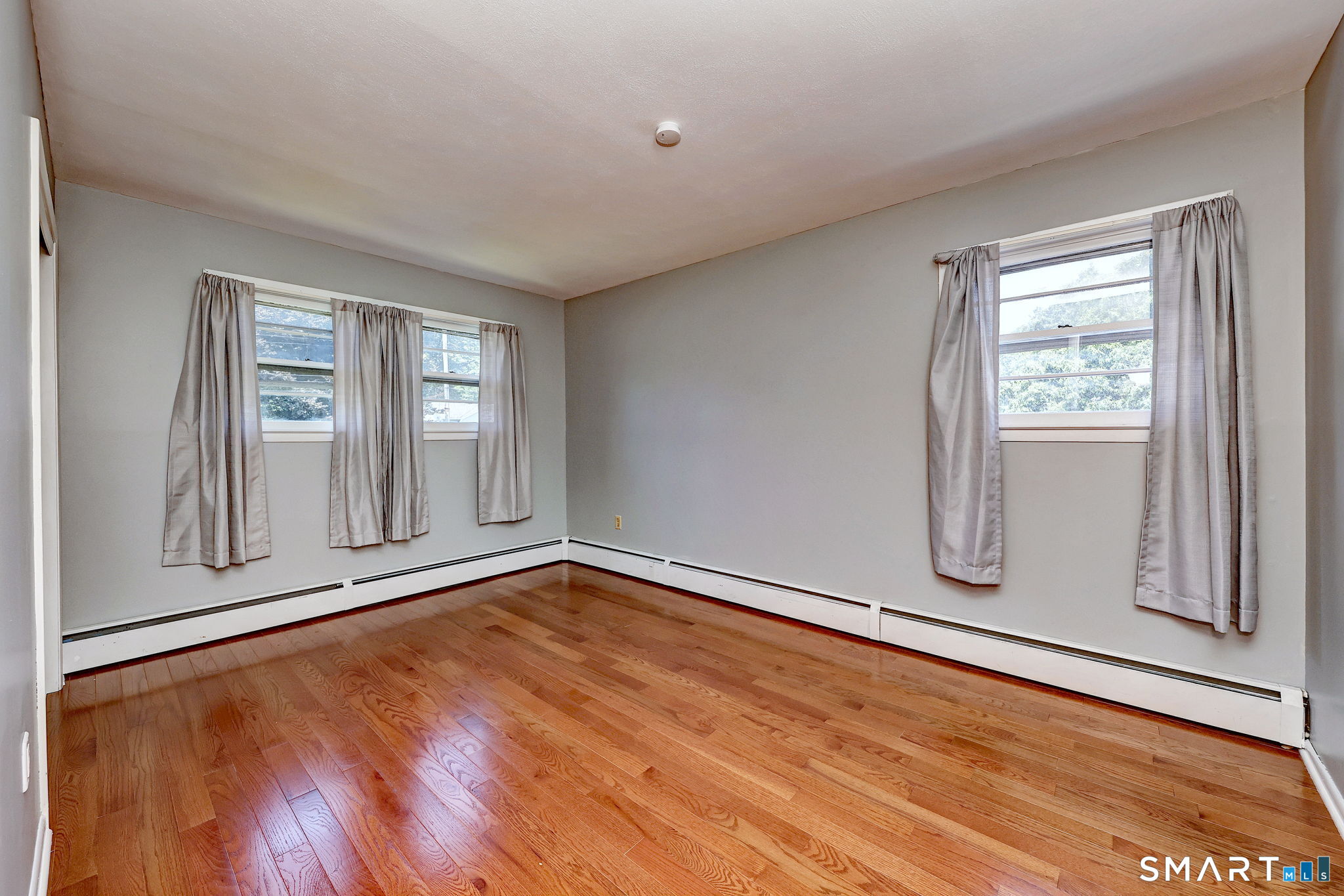 21 Mcdermott Circle Hamden CT 06518