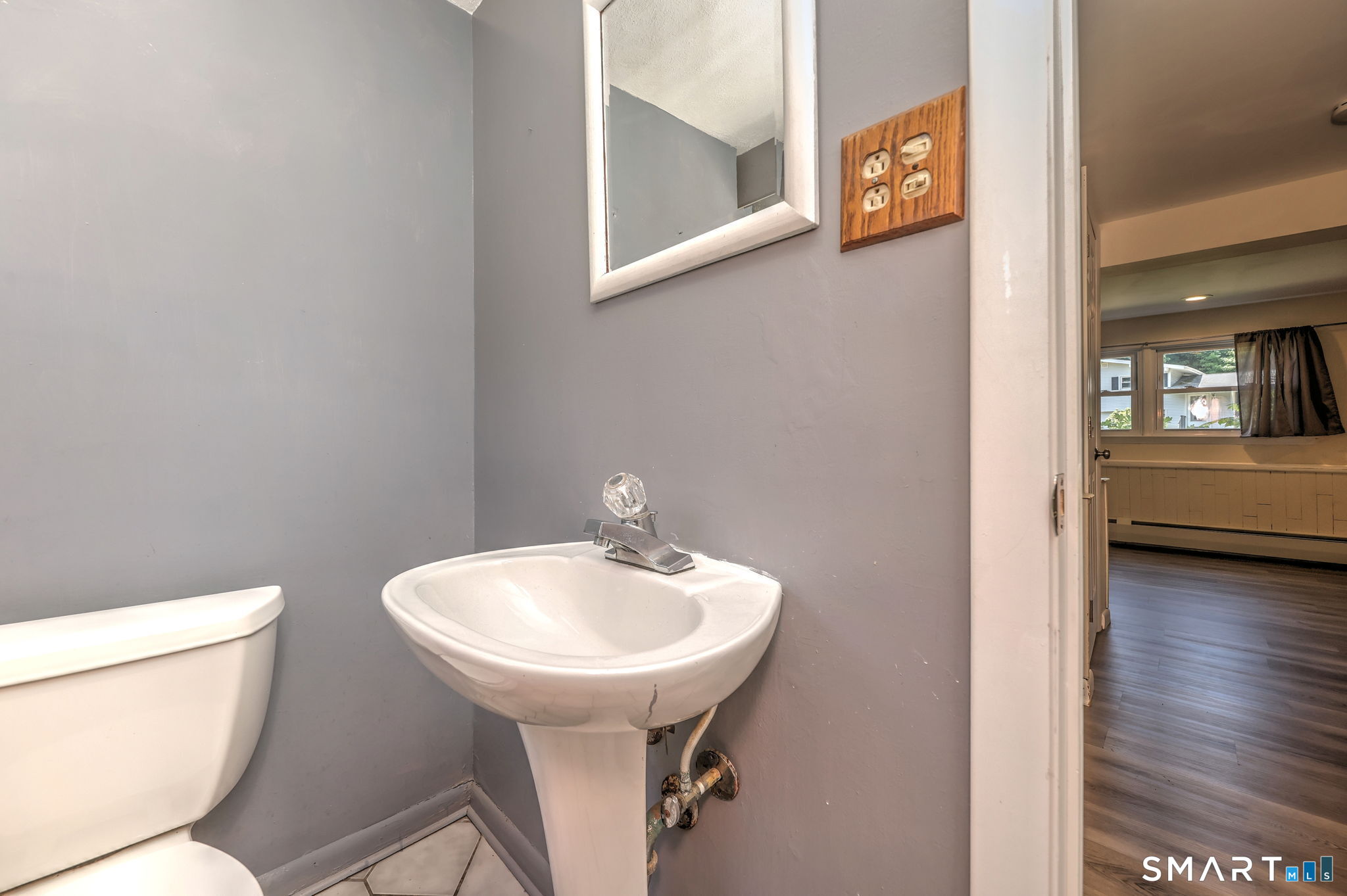 21 Mcdermott Circle Hamden CT 06518