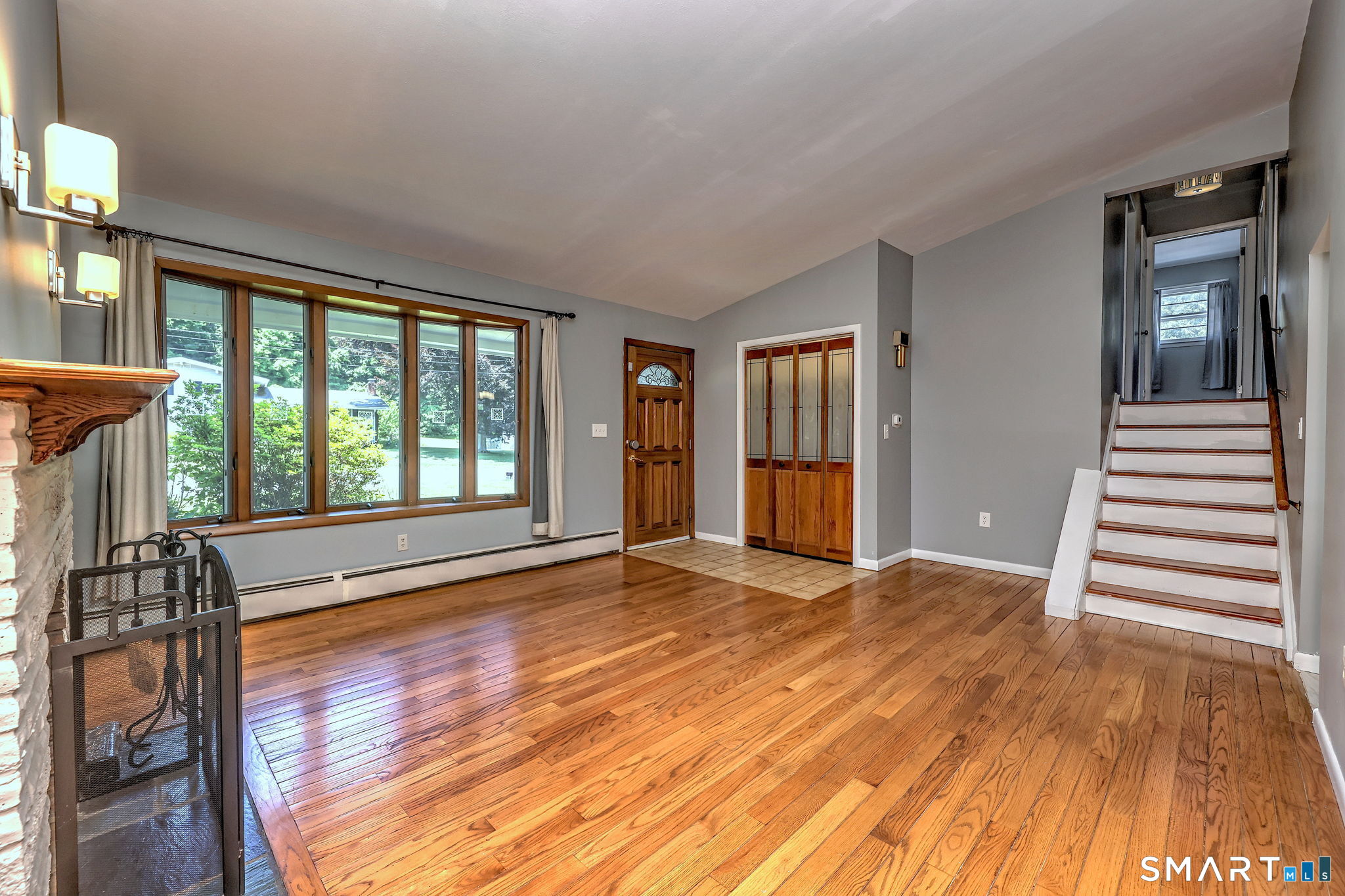 21 Mcdermott Circle Hamden CT 06518