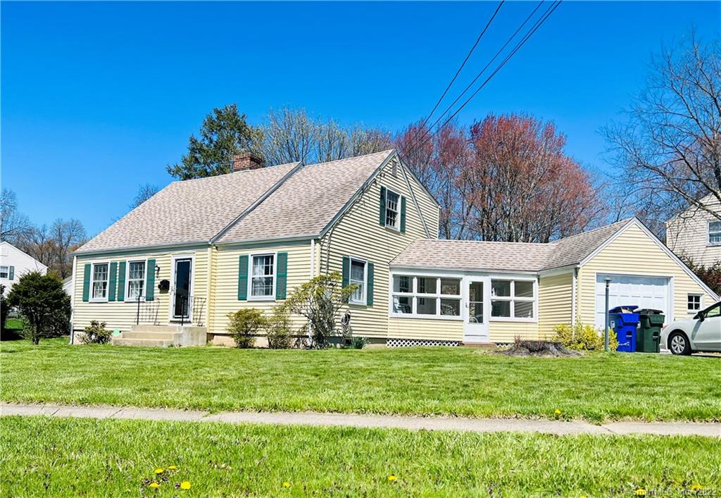 18 Crestview Drive Newington CT 06111