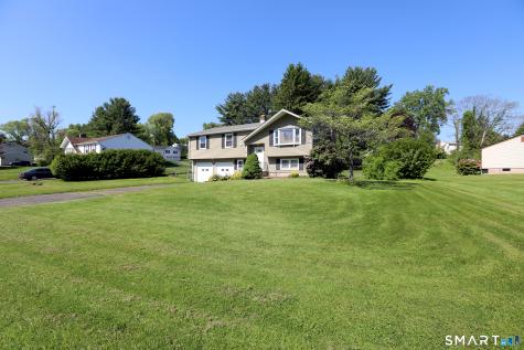 7 Jonathan Place Bloomfield CT 06002