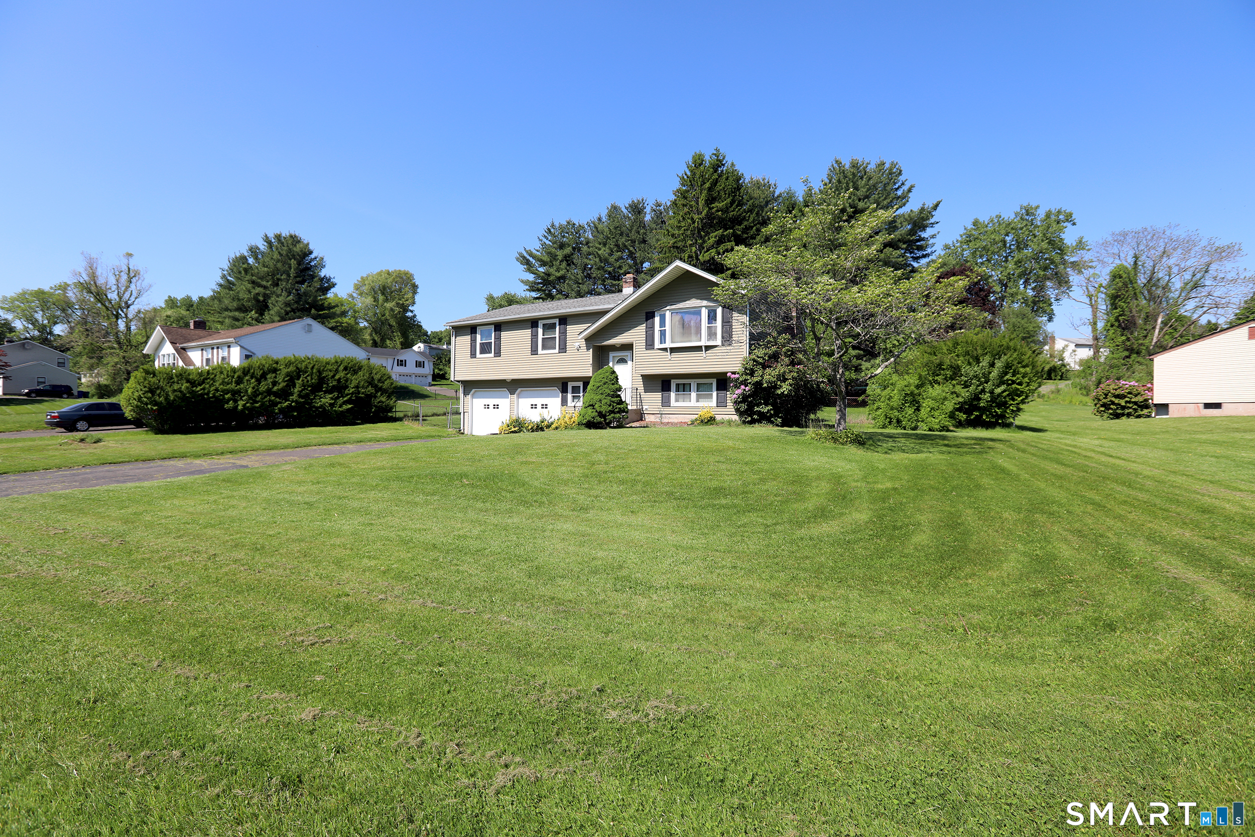 7 Jonathan Place Bloomfield CT 06002