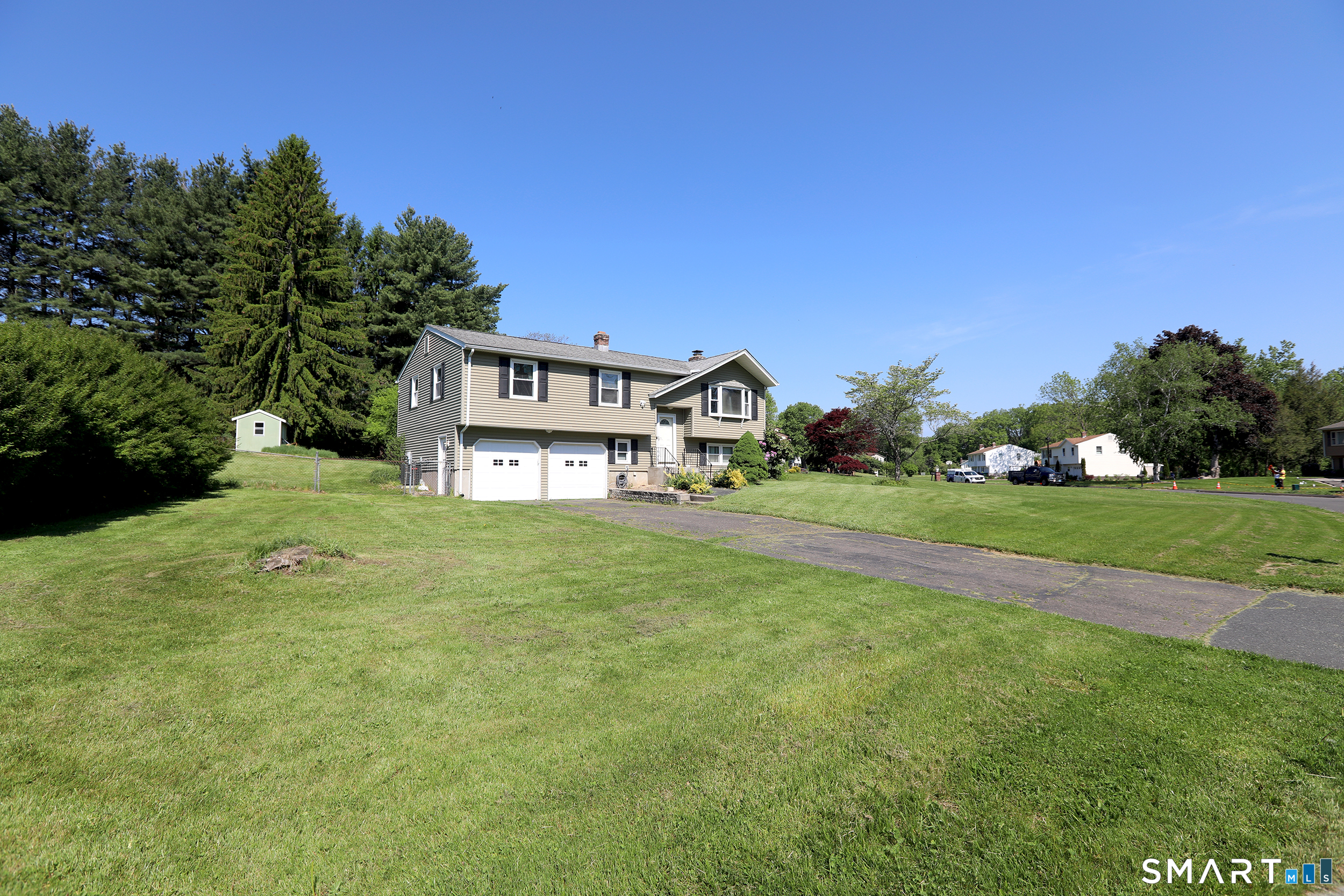 7 Jonathan Place Bloomfield CT 06002