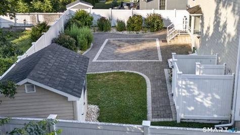10 Lynne Avenue Westbrook CT 06498