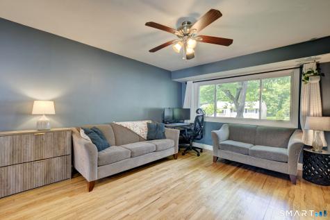 25 Yale Drive Enfield CT 06082