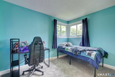 25 Yale Drive Enfield CT 06082