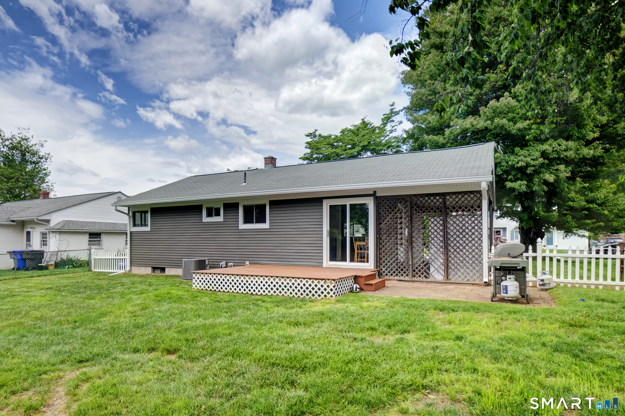 25 Yale Drive Enfield CT 06082