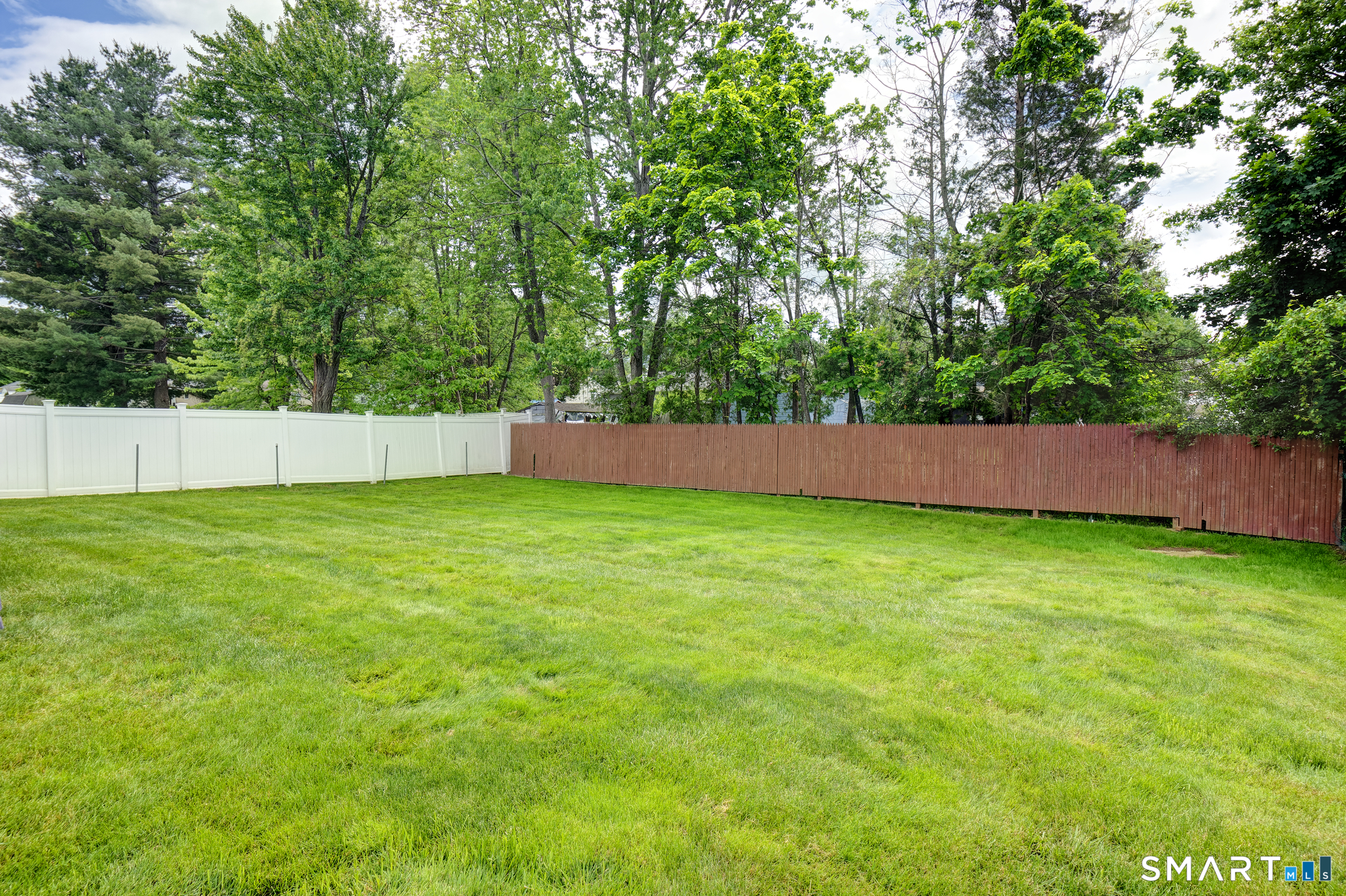 25 Yale Drive Enfield CT 06082