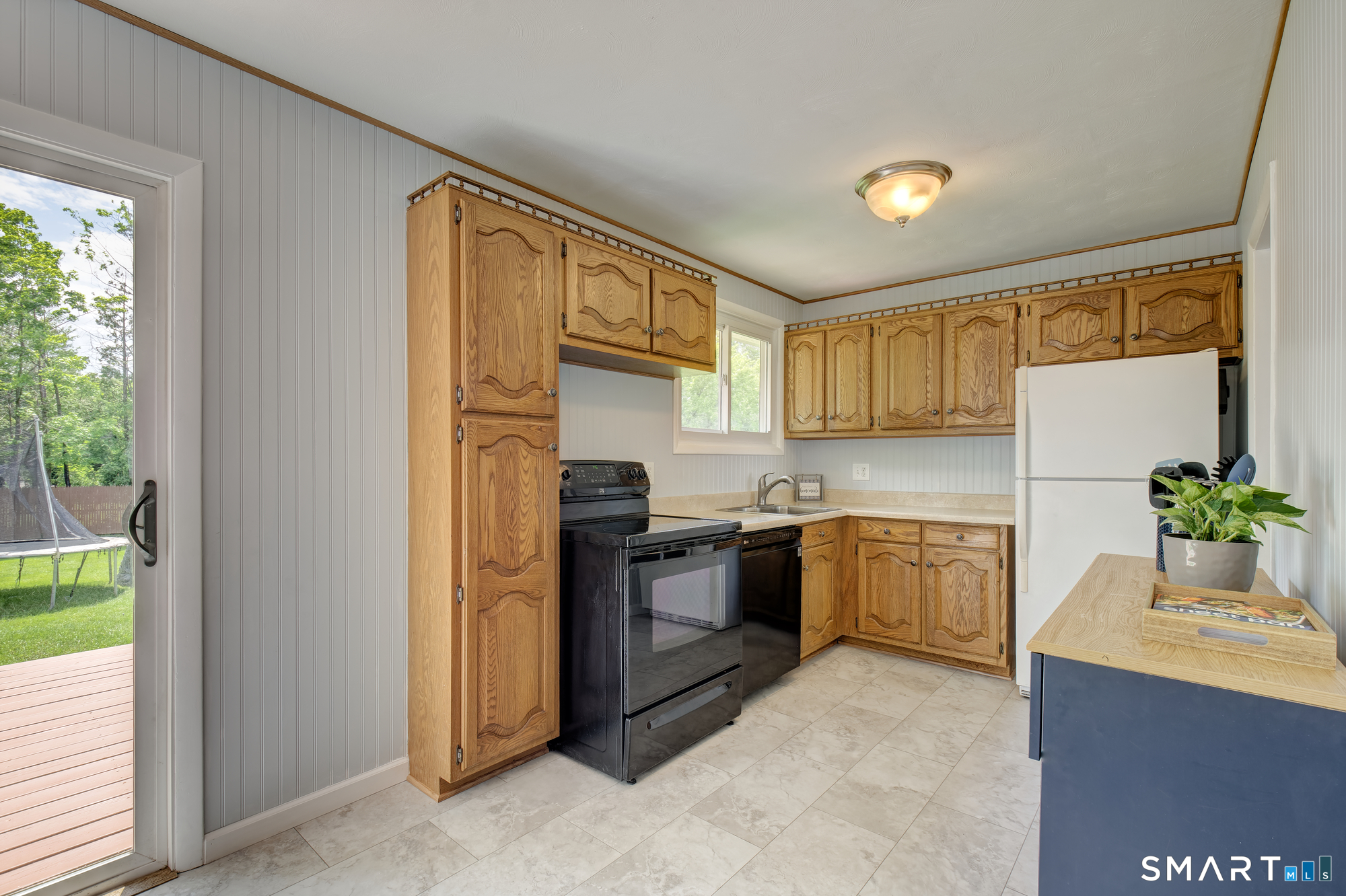 25 Yale Drive Enfield CT 06082