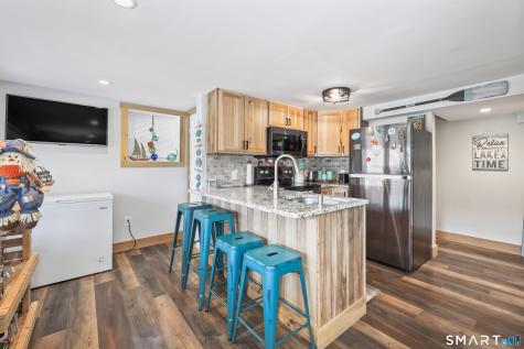 196 Lake Plymouth Boulevard Plymouth CT 06782