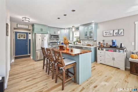 196 Lake Plymouth Boulevard Plymouth CT 06782