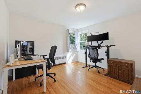 16 King Court Enfield CT 06082