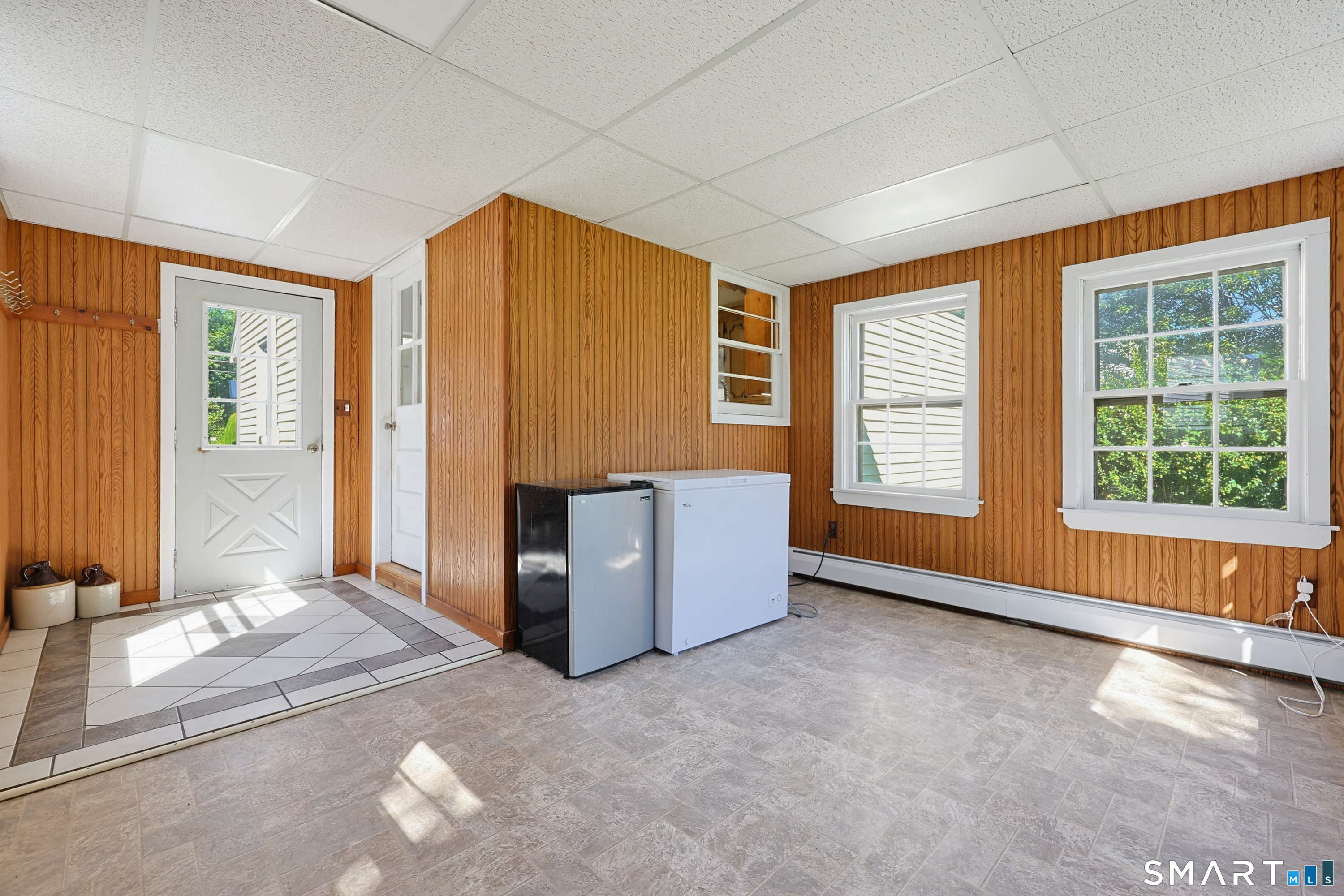 16 King Court Enfield CT 06082
