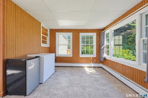 16 King Court Enfield CT 06082