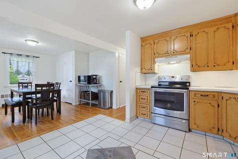 16 King Court Enfield CT 06082
