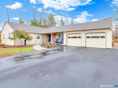 19 Surrey Lane Branford CT 06405
