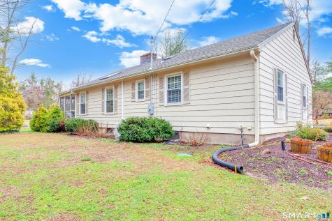 19 Surrey Lane Branford CT 06405