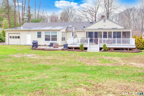 19 Surrey Lane Branford CT 06405