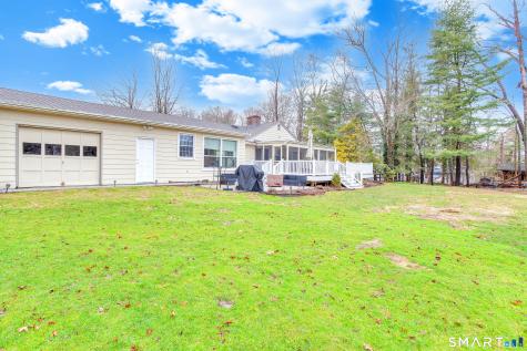 19 Surrey Lane Branford CT 06405