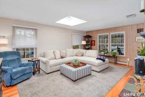 19 Surrey Lane Branford CT 06405