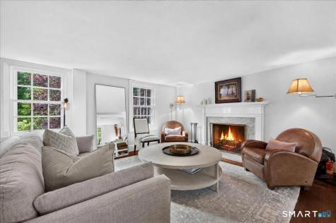 28 River Road Essex CT 06426