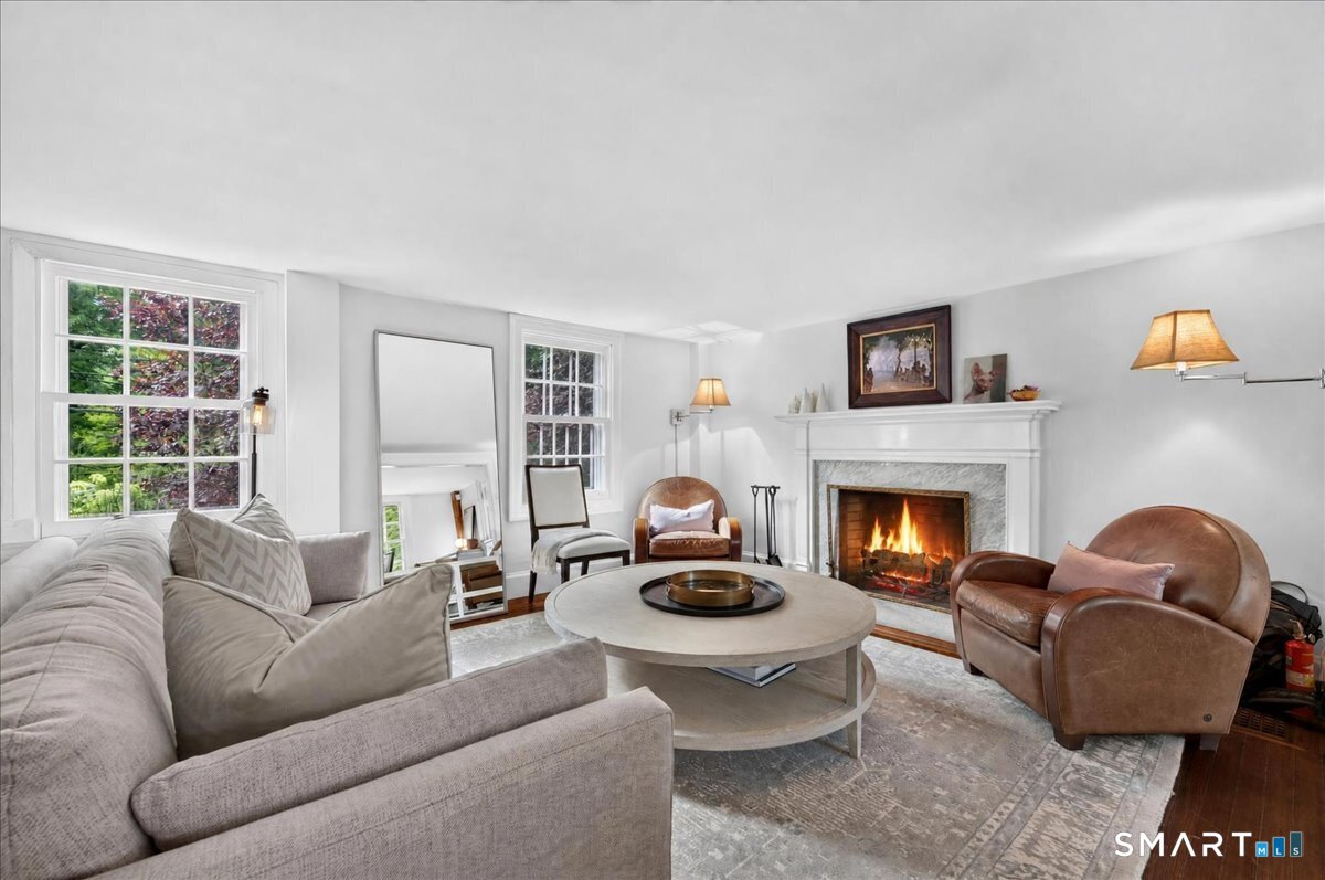 28 River Road Essex CT 06426