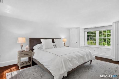 28 River Road Essex CT 06426