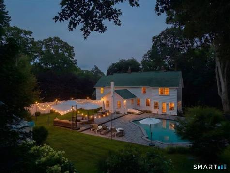 28 River Road Essex CT 06426